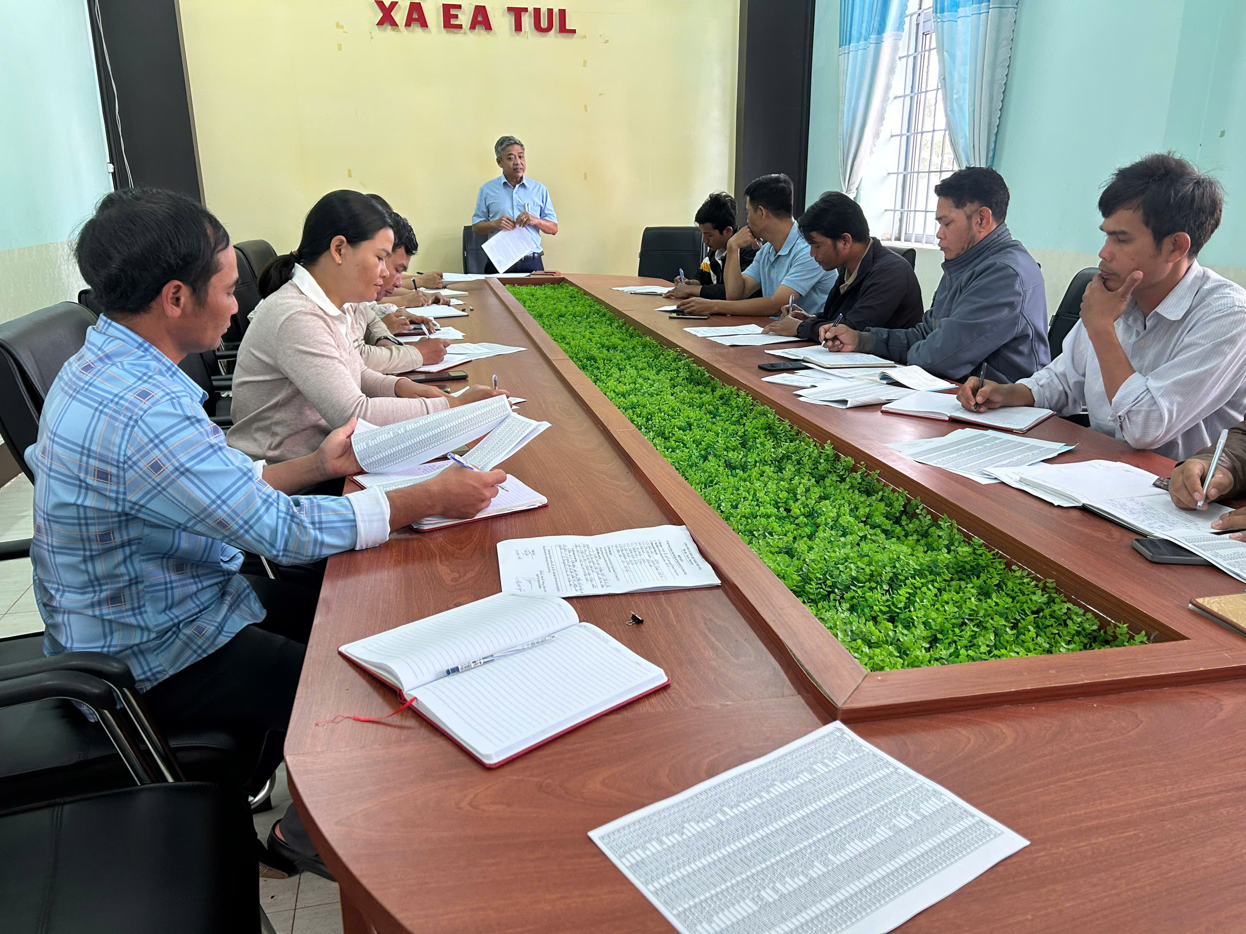 Triển khai thực hiện chính sách BHYT đối với người dân tộc thiểu số